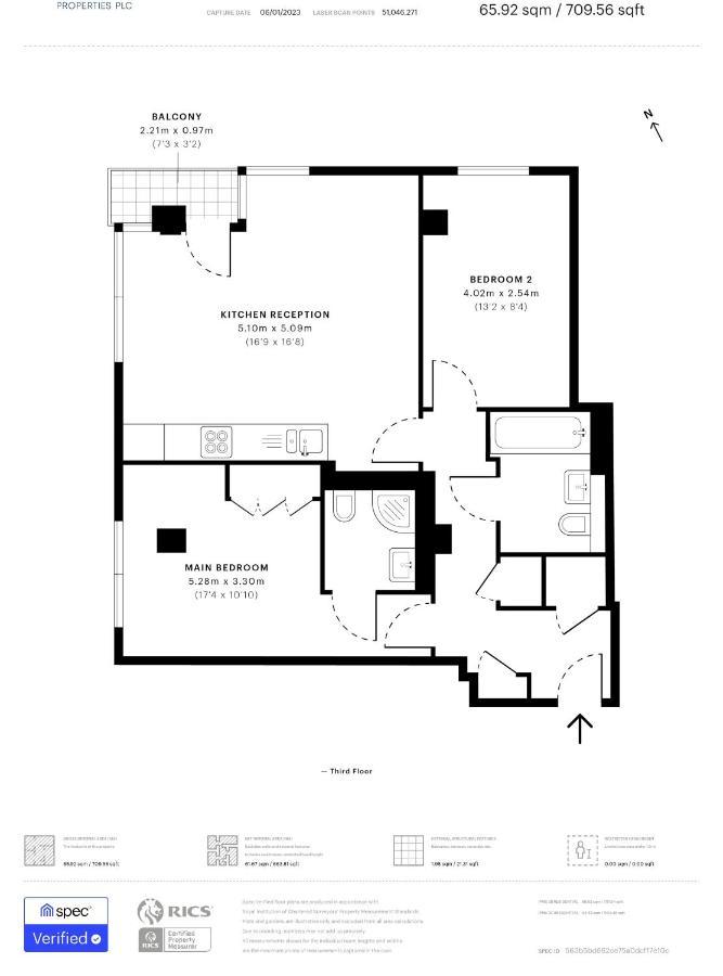 Apartment Luxury New 2 Bed/2 Bathroom Flat With Balcony